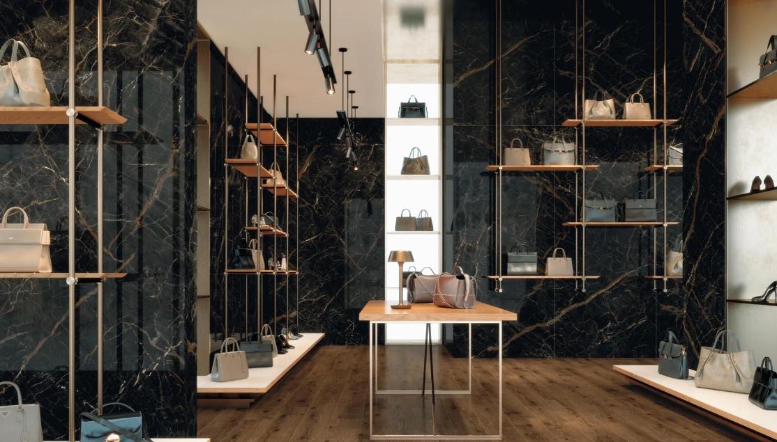 Картинка Atlas Wine Oak, Угловая ступень, 33x160 см